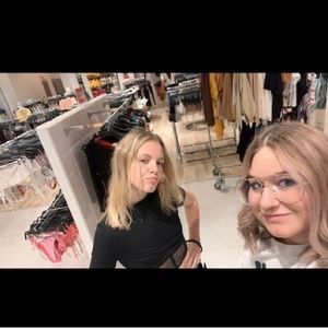 Meet your Posher, Alyvia